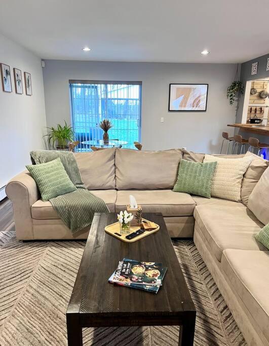 Spacious Retreat Close To Nature Bloomingdale エクステリア 写真