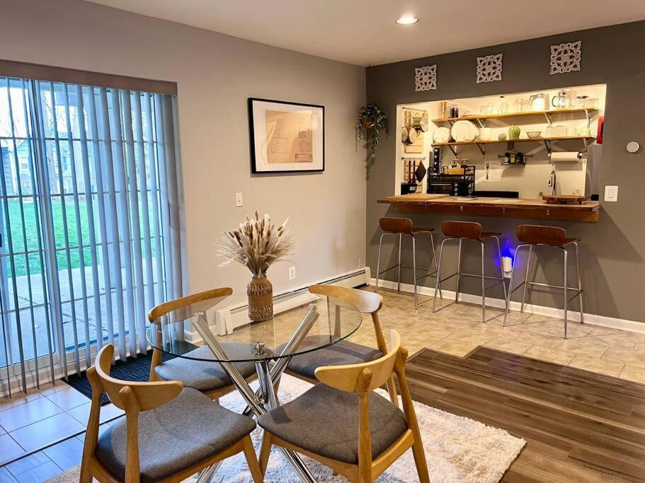 Spacious Retreat Close To Nature Bloomingdale エクステリア 写真